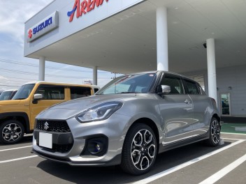 ＊F様　新車スイフトスポーツご納車＊