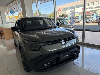 eビターラ展示中！！