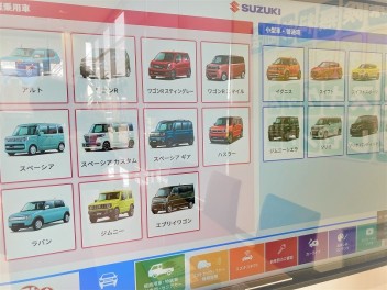 皆さま是非ご活用ください！スズキの大型商談用モニター♪♪