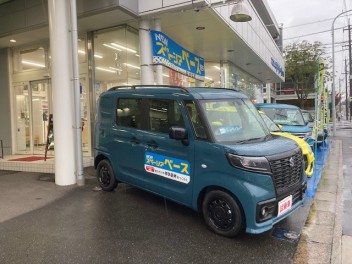 本日は祝日！生憎の天気ですね（泣）