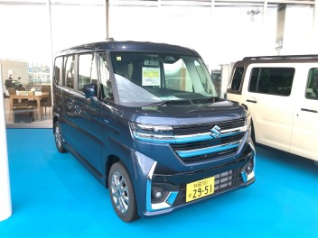 試乗車に新型スペーシアカスタム登場！