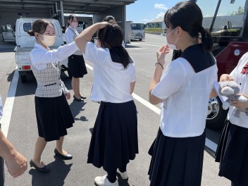 企業見学で曽於高校の生徒さんが見学に来ました