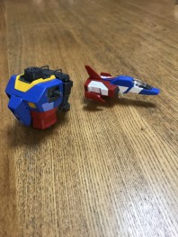 久しぶりにガンプラ作っています(^^)/