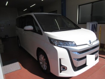 新型ランディ　納車式です！