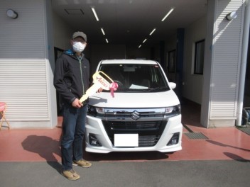 ﾜｺﾞﾝRｶｽﾀﾑZ納車です。