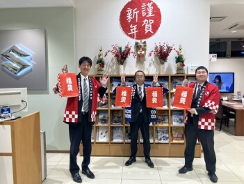 本日より全力営業中です！！