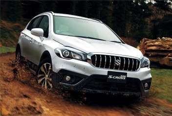 SX4 S-CROSSが一部仕様を変更をして登場！！