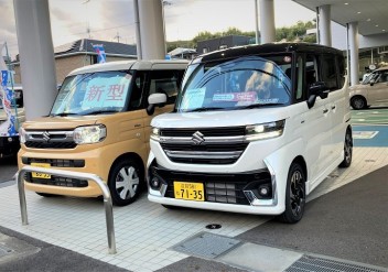 新型スペーシアカスタム、試乗車が入荷しました！！！