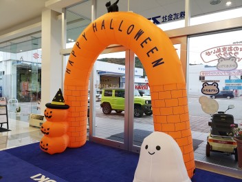 ハロウィン仕様に模様替え！！！