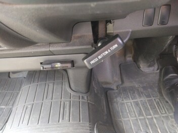 パーキングブレーキ