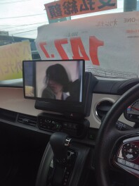 フローティングモニター