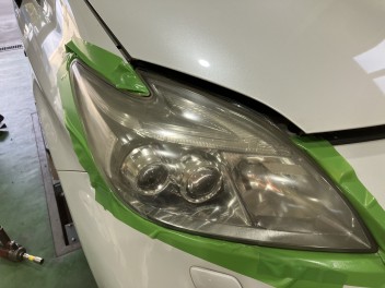 ヘッドライトリボーン施工