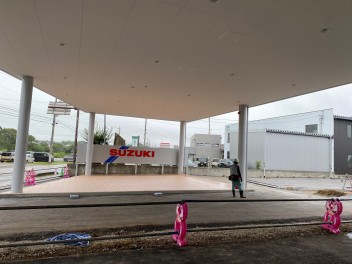 キャノピー完成のお知らせ
