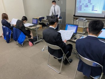 新入社員も残すところ1週間です…