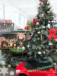 クリスマス仕様になりました