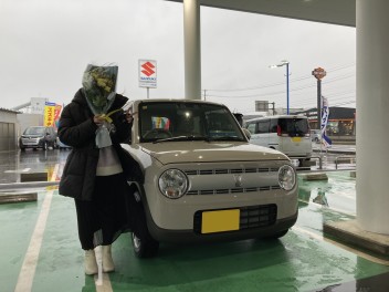 ＊O様　新車アルトラパンご納車＊