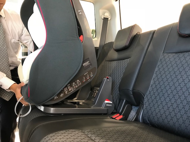 Isofix アンカー 後付け スズキ 壊れた壁