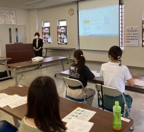 先日の社員大会で健康経営の勉強会がありました。