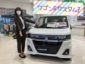 ワゴンＲ　カスタムＺ　店頭にございます！