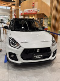 本当のＦｉｎａ l！！！しかも納車も早い！！初売り条件も使える！！早い者勝ち！！！