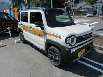 ハスラー試乗車あります。