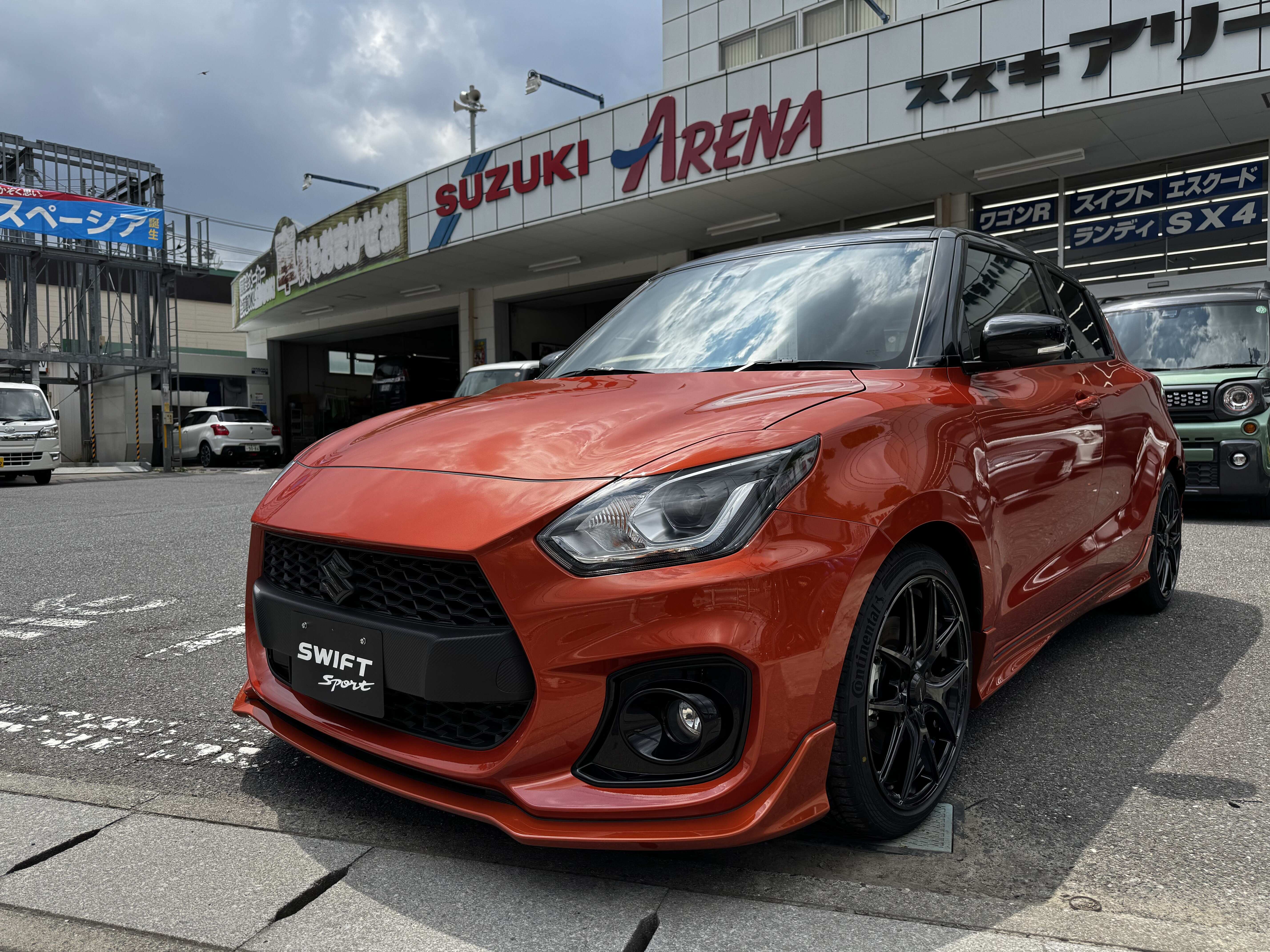 限定１台スイスポ新車コンプリートカー