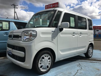 人気の中古車２台