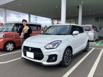 W様新車スイフトスポーツご納車です！！！