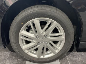 スズキの愛車無料点検　徹底解剖⑭ホイールナットの緩み　⑮タイヤ