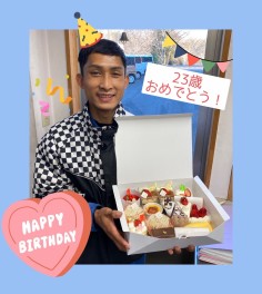 技能実習生ペンちゃんのお誕生日でした(*^-^*)