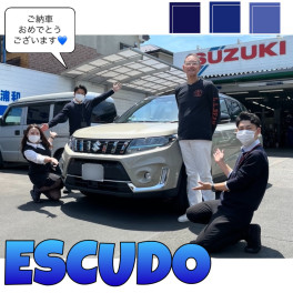 新型エスクード！！笑顔の御納車式です♫