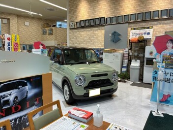 ショールーム内の模様替え♪♪