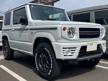茨城県にお住まいのS様にジムニーをご納車いたしました。