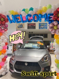 スイフトスポーツ展示車あります！！！