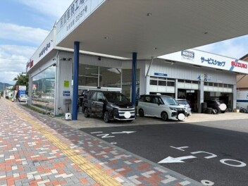 ご来店をお待ちしております！