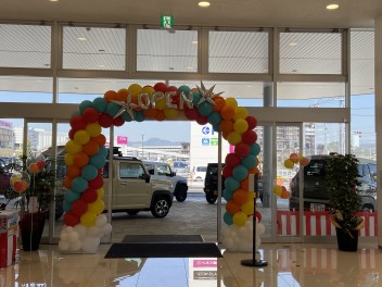 イオンモール隣のスズキアリーナ豊川店