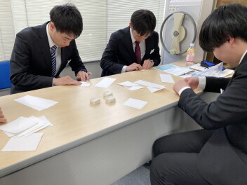 ★新入社員研修の様子をお届けします★