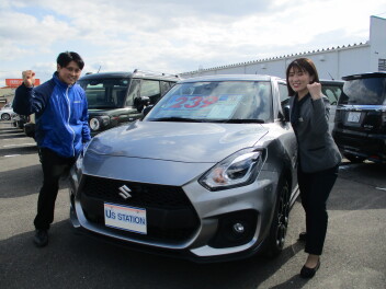 大人気のスイフトスポーツ、スペーシアカスタムの中古車入荷しました!!