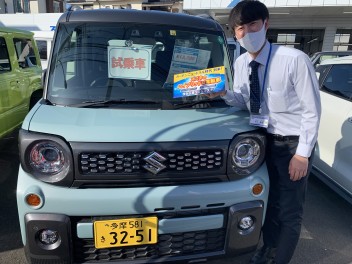 井上のオススメ車の紹介！定休日のお知らせ