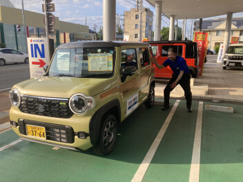 当店の試乗車ハスラーをコーディネートして見ました（＾O＾）！！