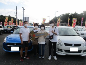 F様　『スイフト』　ご納車おめでとうございます！