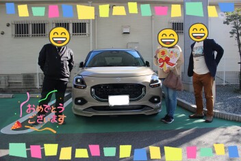 スイフトご納車致しました♪