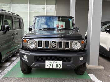 試乗車　ジムニーノマド✨