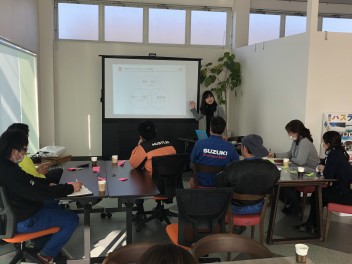 女性活躍推進「女性部下を持つ管理職向け研修」を開催しました！