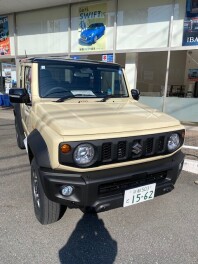 NEW！試乗車　ジムニーシエラ★★