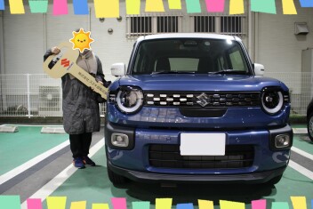 クロスビーご納車致しました！！