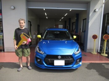 スイフトスポ－ツ納車です。
