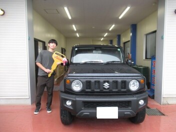 ジムニ－シェラ納車です。