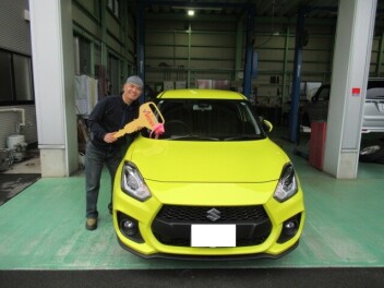 スイフトスポ－ツ納車です。