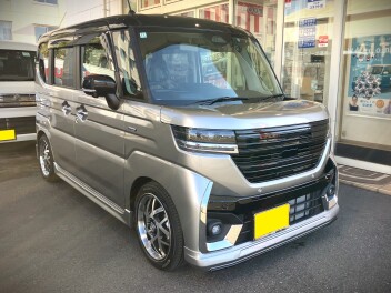 千葉市にお住まいのT様にスペーシアカスタム エアロエディションをご納車いたしました。